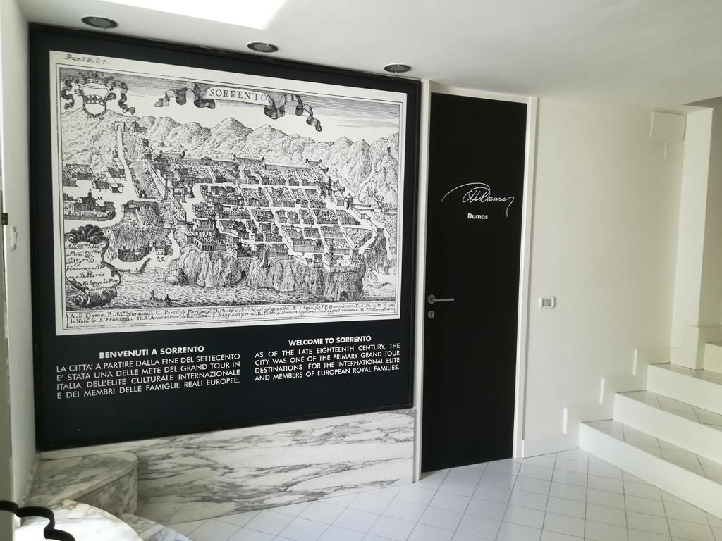 Pensión Muta House *